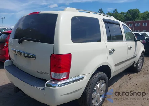 2009 Chrysler Aspen Limited из США, поврежденный, VIN 1A8HW58P29F713212